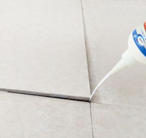 唐河瓷砖空鼓维修公司分享卫生间瓷砖脱落的原因可能有以下几点